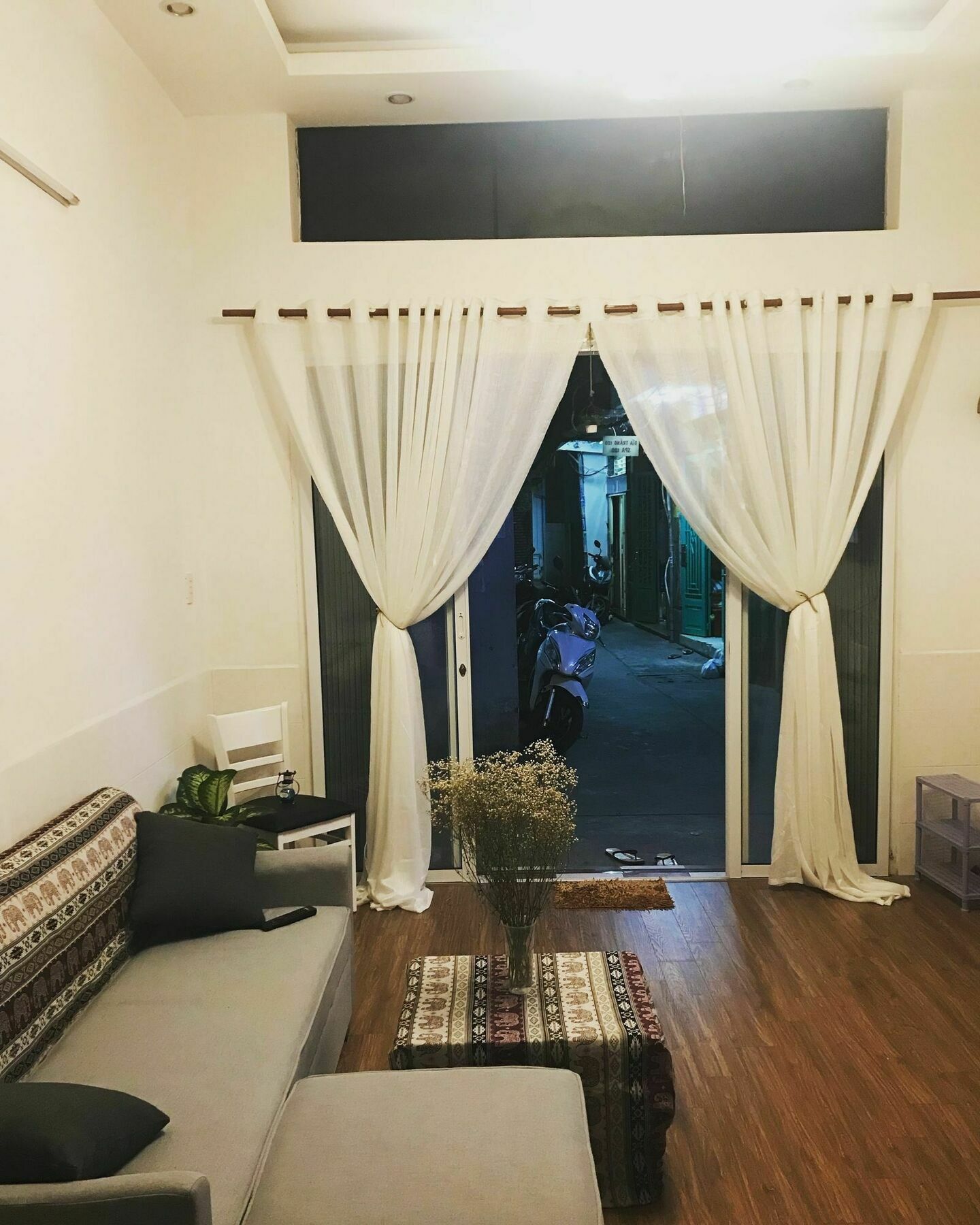 Meowies Homestay ホーチミン市 エクステリア 写真
